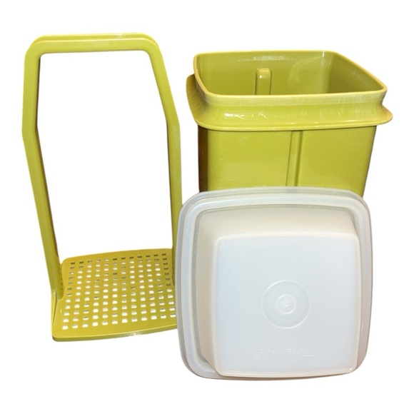 Tupperware Other - Vintage Plastic Green Tupperware Container Pick-a-deli, Small 7.5" Tall